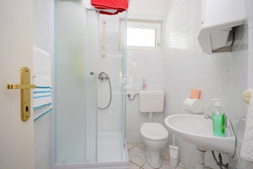 Adriatic Apartman A4 -Rab Kampor 外观 照片